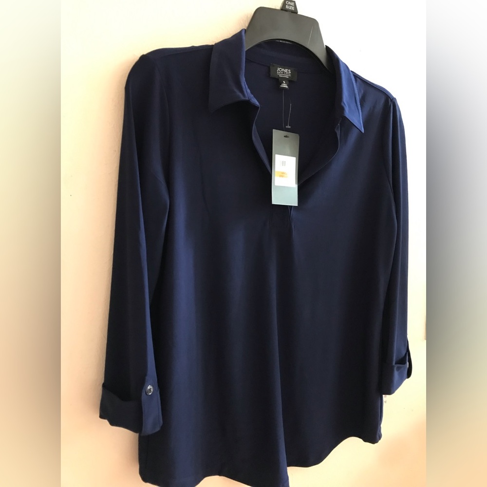 Jones New York blue blouse